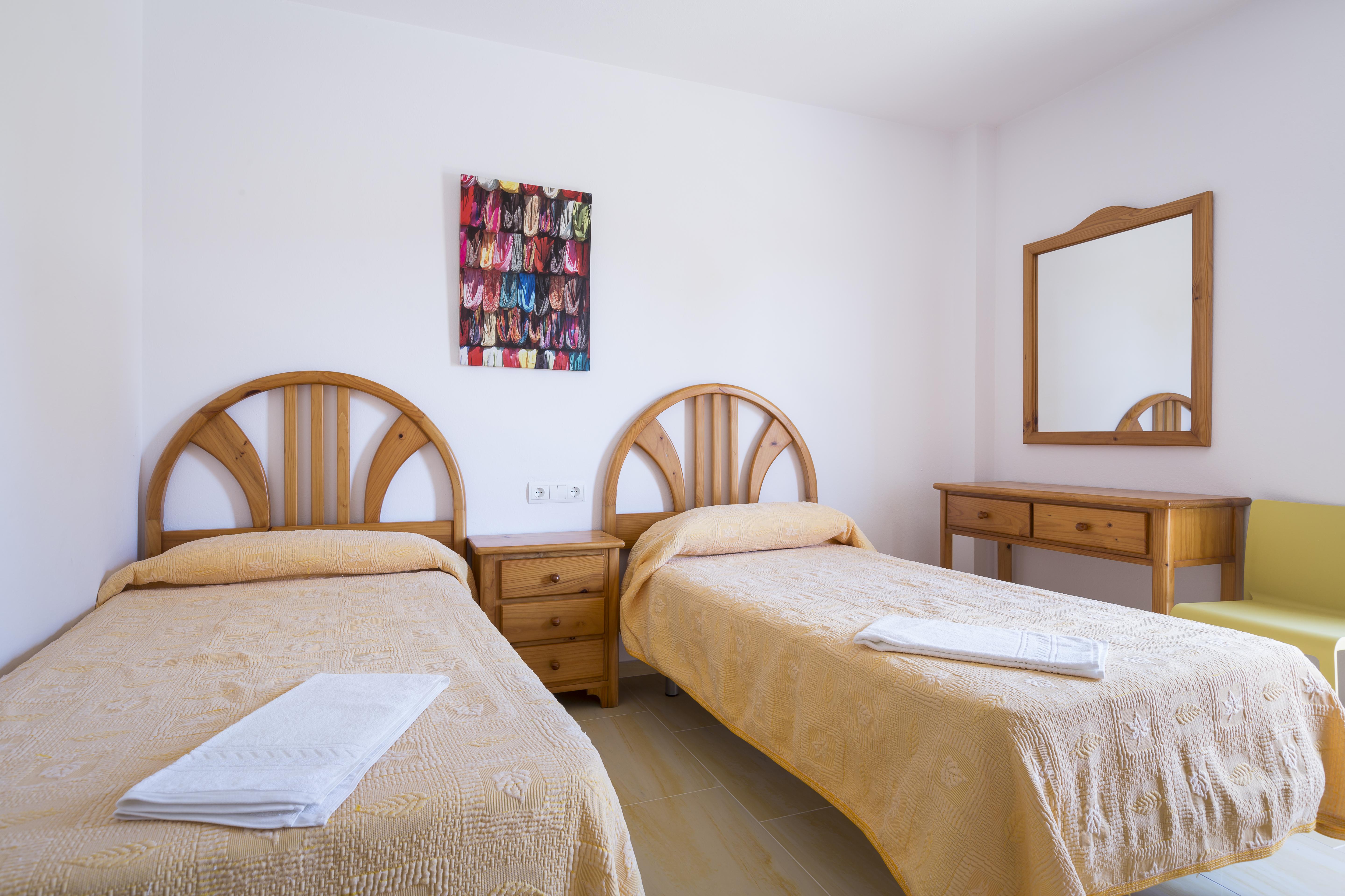 Apartamentos Zodiac San Antonio  Kültér fotó