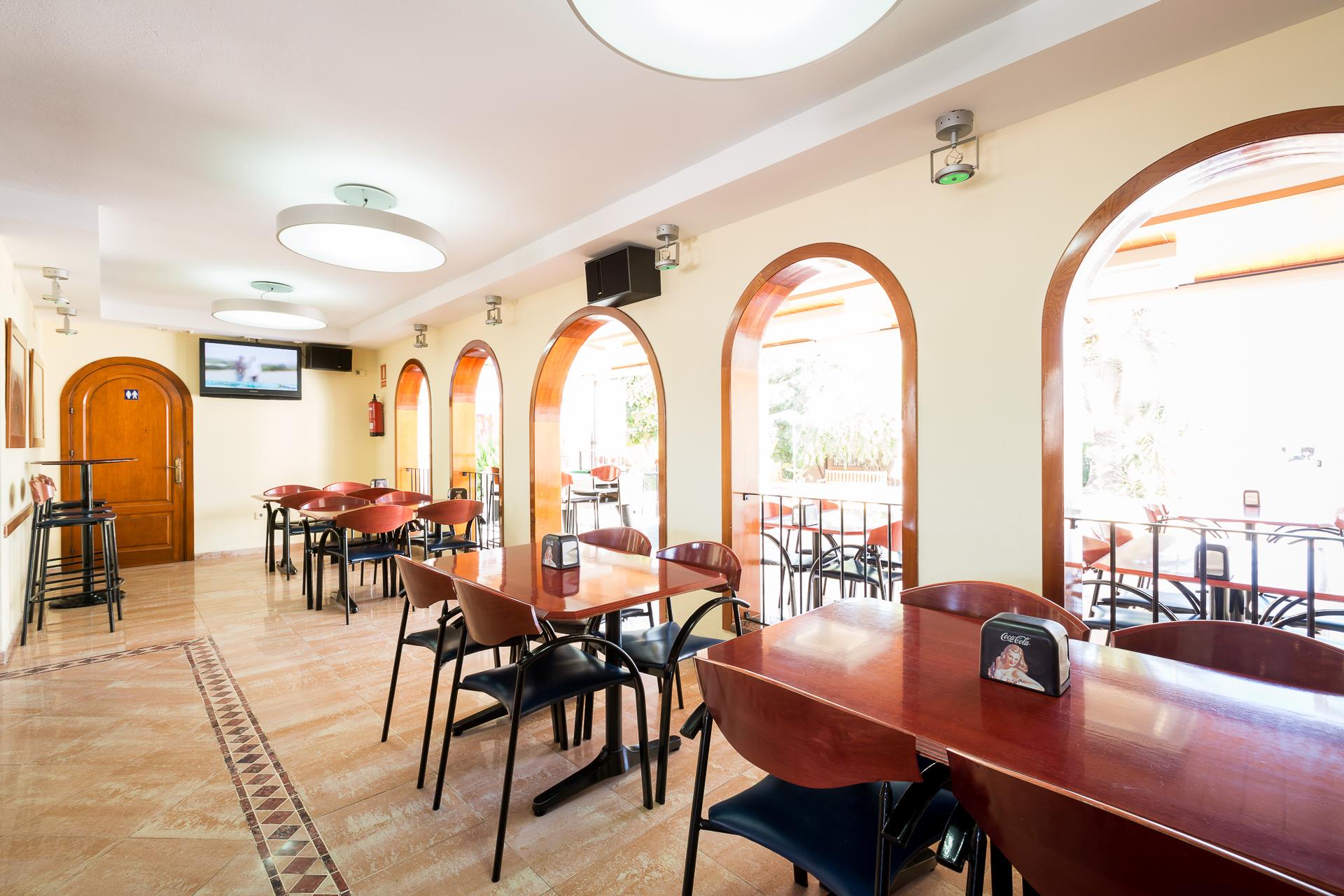 Apartamentos Zodiac San Antonio  Kültér fotó