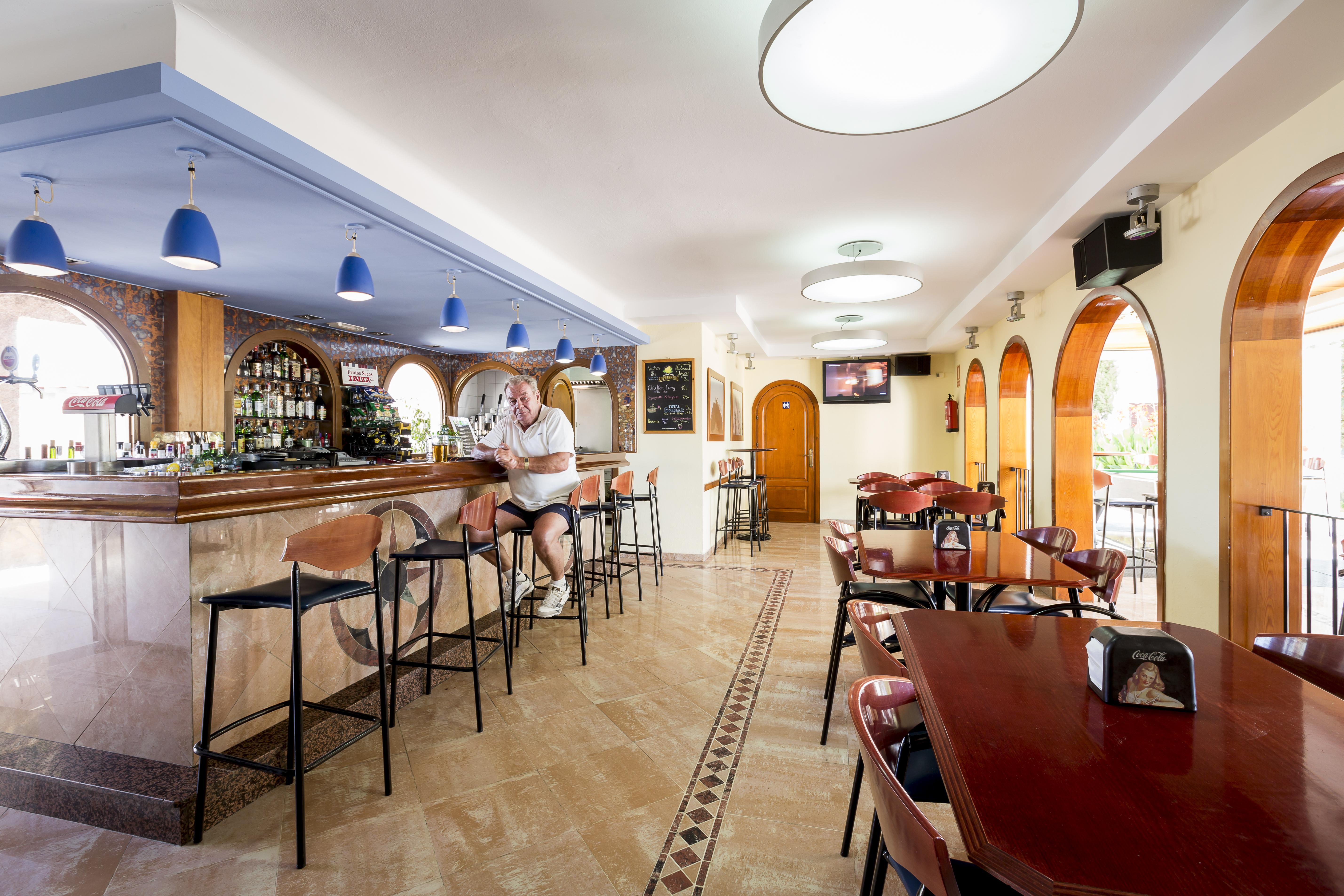 Apartamentos Zodiac San Antonio  Kültér fotó